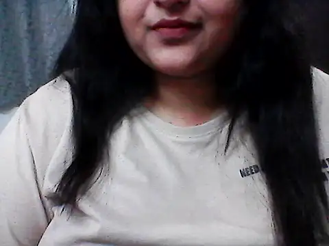 smile pretty online show from 13, 4, 2026