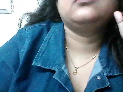 Snapshot of smile_pretty chatting on 22, 4, 2026 smile pretty online show from 22, 4, 2026