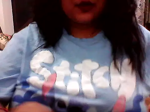 Snapshot of smile_pretty chatting on 12, 6, 2026 smile pretty online show from 12, 6, 2026