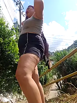 Snapshot of Blushing_Katy chatting on 1, 1, 2025 Blushing Katy online show from 1, 1, 2025