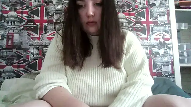 Lynylou online show from 15, 10, 2025