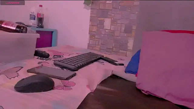 CrazyRousex online show from 16, 12, 2025