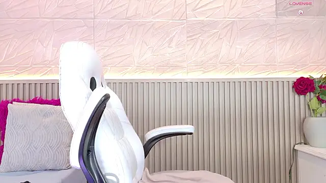 paula  cruzz online show from 12, 2, 2026