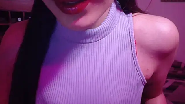 Snapshot of MidnightFlame chatting on 15, 11, 2025 MidnightFlame online show from 15, 11, 2025