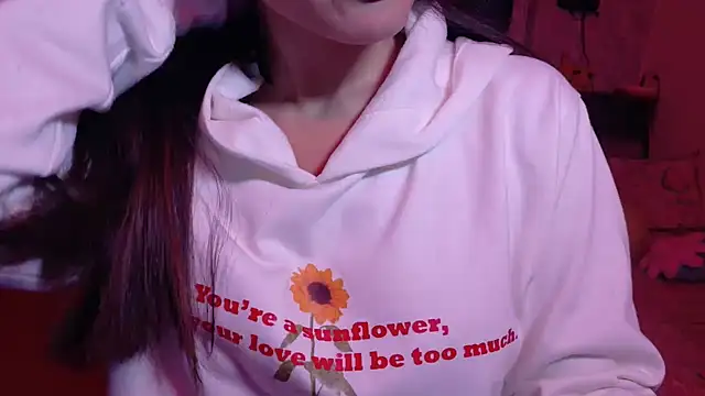 Snapshot of MidnightFlame chatting on 2, 12, 2025 MidnightFlame online show from 2, 12, 2025