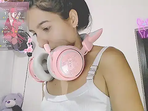 Snapshot of tifany19_ chatting on 16, 10, 2025 tifany19  online show from 16, 10, 2025