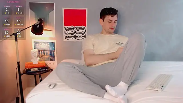 Snapshot of Elio555 chatting on 23, 11, 2025 Elio555 online show from 23, 11, 2025