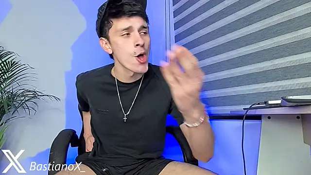 Snapshot of bastia_noooo chatting on 6, 11, 2025 bastia noooo online show from 6, 11, 2025