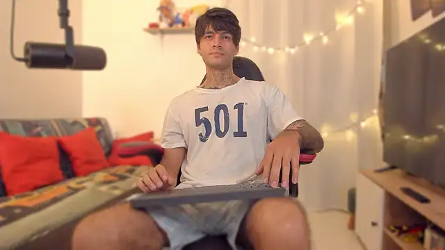 justin stark7 online show from 13, 2, 2026