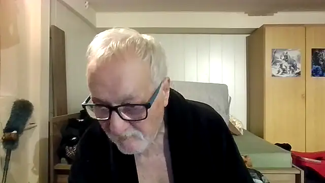 Sammy1660 online show from 3, 11, 2025