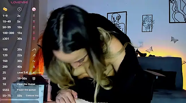 Snapshot of cindy_love2 chatting on 2, 12, 2024 cindy love2 online show from 2, 12, 2024