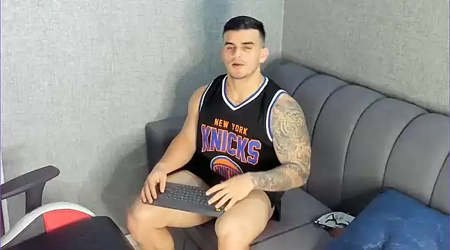 Ricardogo19 online show from 2, 2, 2025