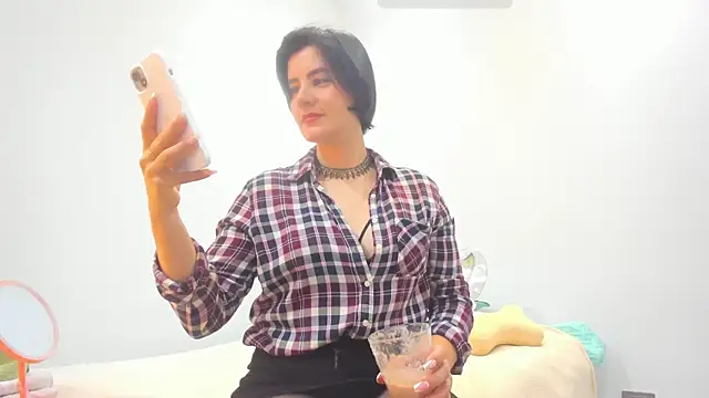 Cristina Vanegas631 online show from 26, 1, 2025