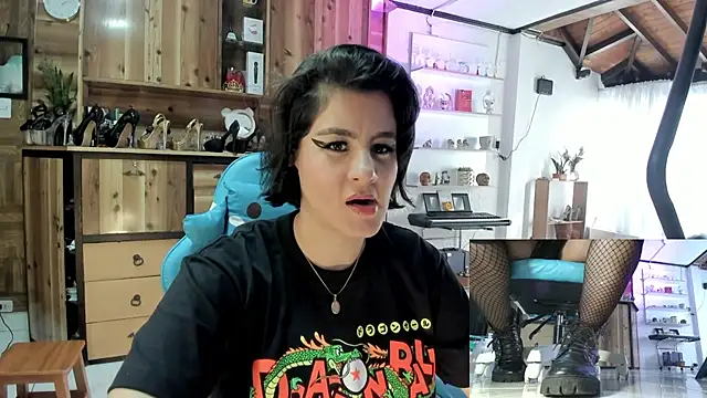 Cristina Vanegas631 online show from 10, 10, 2025