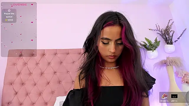 Snapshot of emily_bank chatting on 21, 3, 2025 emily bank online show from 21, 3, 2025