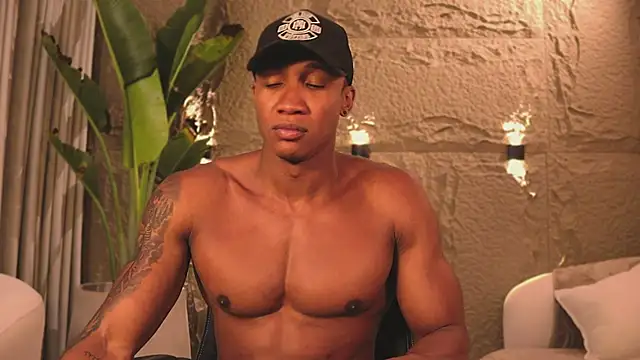 Logan Varela online show from 13, 3, 2025