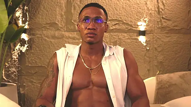 Logan Varela online show from 20, 3, 2025