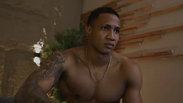 Logan Varela online show from 9, 10, 2025