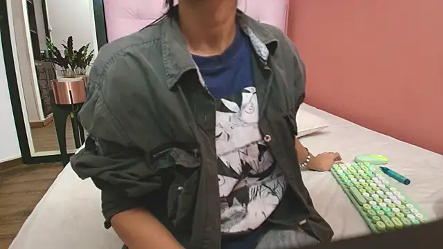 yourcuteneighbourr online show from 16, 1, 2025