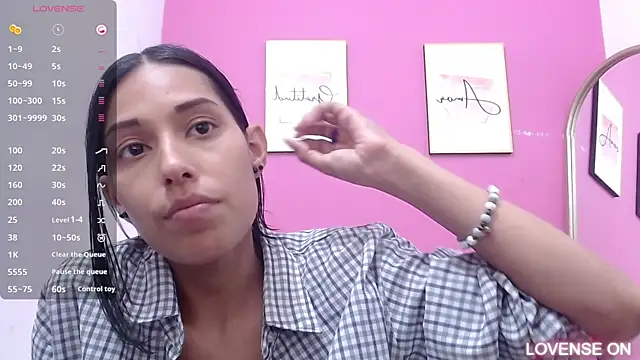 yourcuteneighbourr online show from 22, 3, 2025