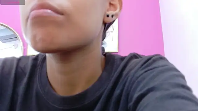 yourcuteneighbourr online show from 23, 9, 2025