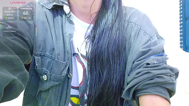 yourcuteneighbourr online show from 15, 10, 2025