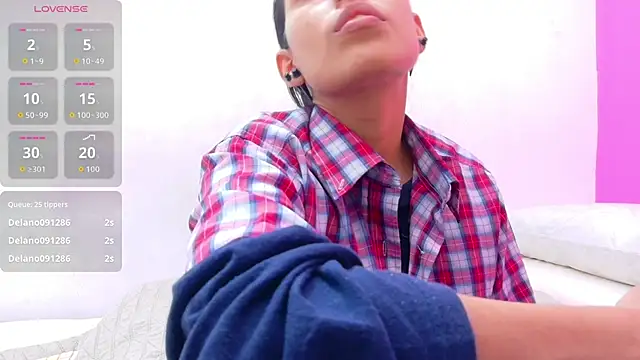 yourcuteneighbourr online show from 3, 3, 2026