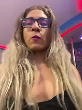 carol-420 online show from 12, 6, 2026