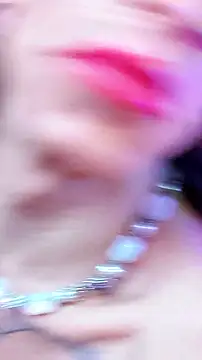 gurlnips online show from 11, 11, 2025