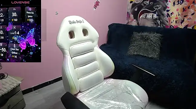 Snapshot of sailor_moon07 chatting on 6, 3, 2025 sailor moon07 online show from 6, 3, 2025