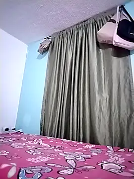 Tiphanydirty3 online show from 19, 2, 2025