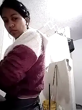 Tiphanydirty3 online show from 8, 3, 2025