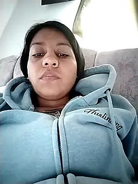 Tiphanydirty3 online show from 24, 3, 2026