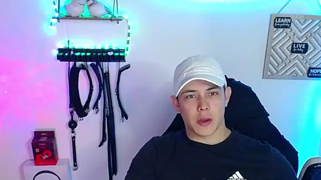 Alan hadid1 online show from 31, 1, 2025