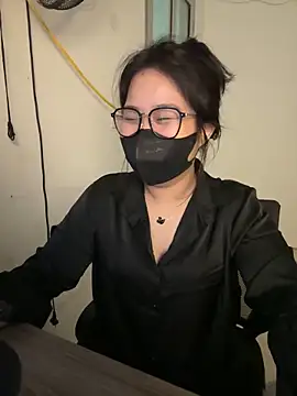 Jenni nana online show from 5, 12, 2024