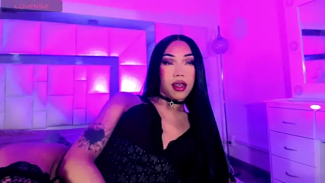 Snapshot of Nikita_Gers chatting on 3, 12, 2025 Nikita Gers online show from 3, 12, 2025