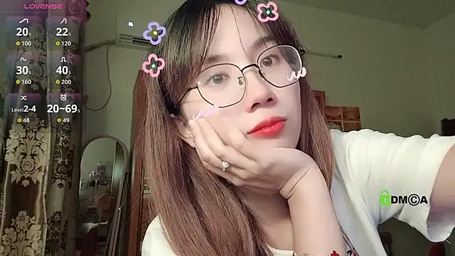 Lili 666 online show from 8, 9, 2025