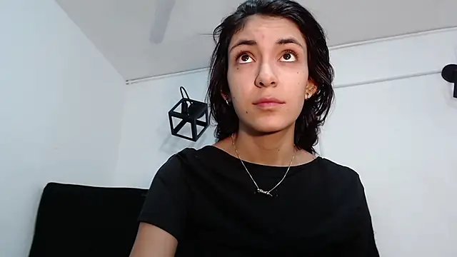 Snapshot of srta_luciana chatting on 23, 10, 2025 srta luciana online show from 23, 10, 2025