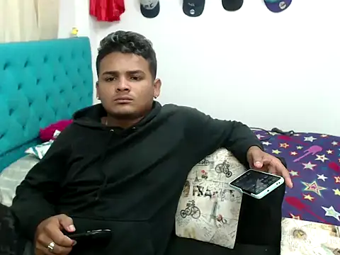 Boycuriousxxx online show from 21, 2, 2025