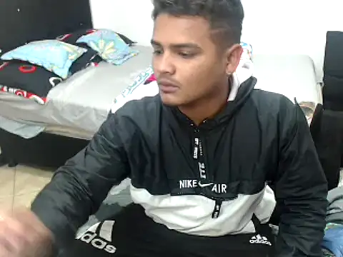 Boycuriousxxx online show from 20, 3, 2025