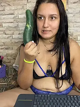 saray gomez22 online show from 6, 2, 2025