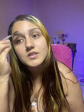 saray gomez22 online show from 16, 1, 2026