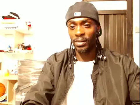 Snapshot of phillip-hot chatting on 7, 1, 2025 phillip-hot online show from 7, 1, 2025