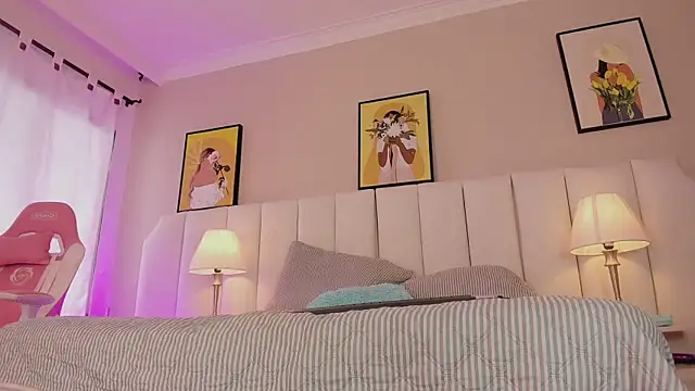 Snapshot of angelss_of_charlie chatting on 10, 1, 2026 angelss of charlie online show from 10, 1, 2026