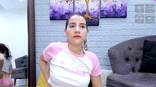 Snapshot of Miranda_doll_ chatting on 17, 2, 2026 Miranda doll online show from 17, 2, 2026