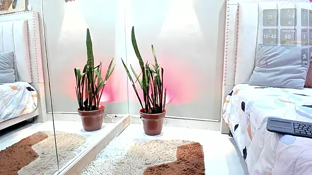 Snapshot of Miranda_doll_ chatting on 25, 2, 2026 Miranda doll online show from 25, 2, 2026