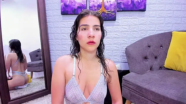 Miranda doll  online show from 1, 4, 2026