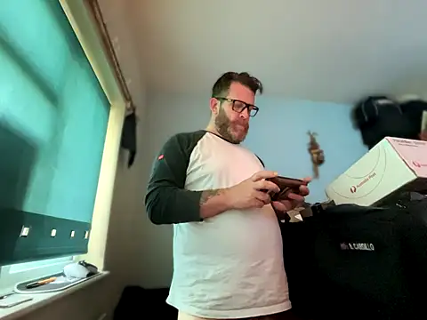 Tattooednakedguy online show from 10, 10, 2025