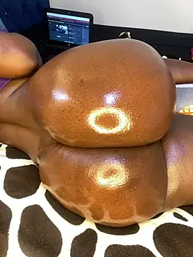 Snapshot of firewaist chatting on 12, 3, 2025 firewaist online show from 12, 3, 2025