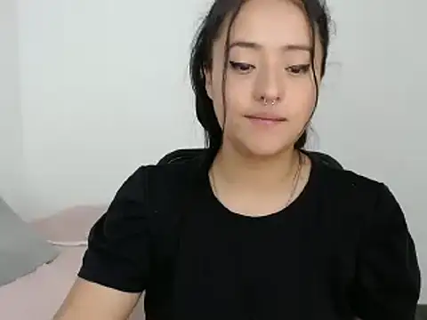 jjulietha95 online show from 12, 12, 2024